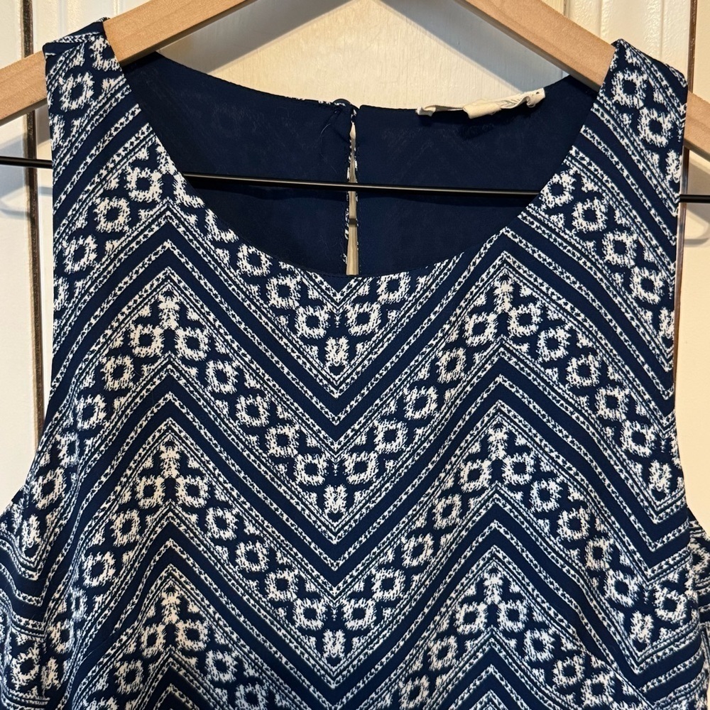 Pink Rose Women’s Blue & White Patterned Tank Top Dress Size Medium - Picture 4 of 11